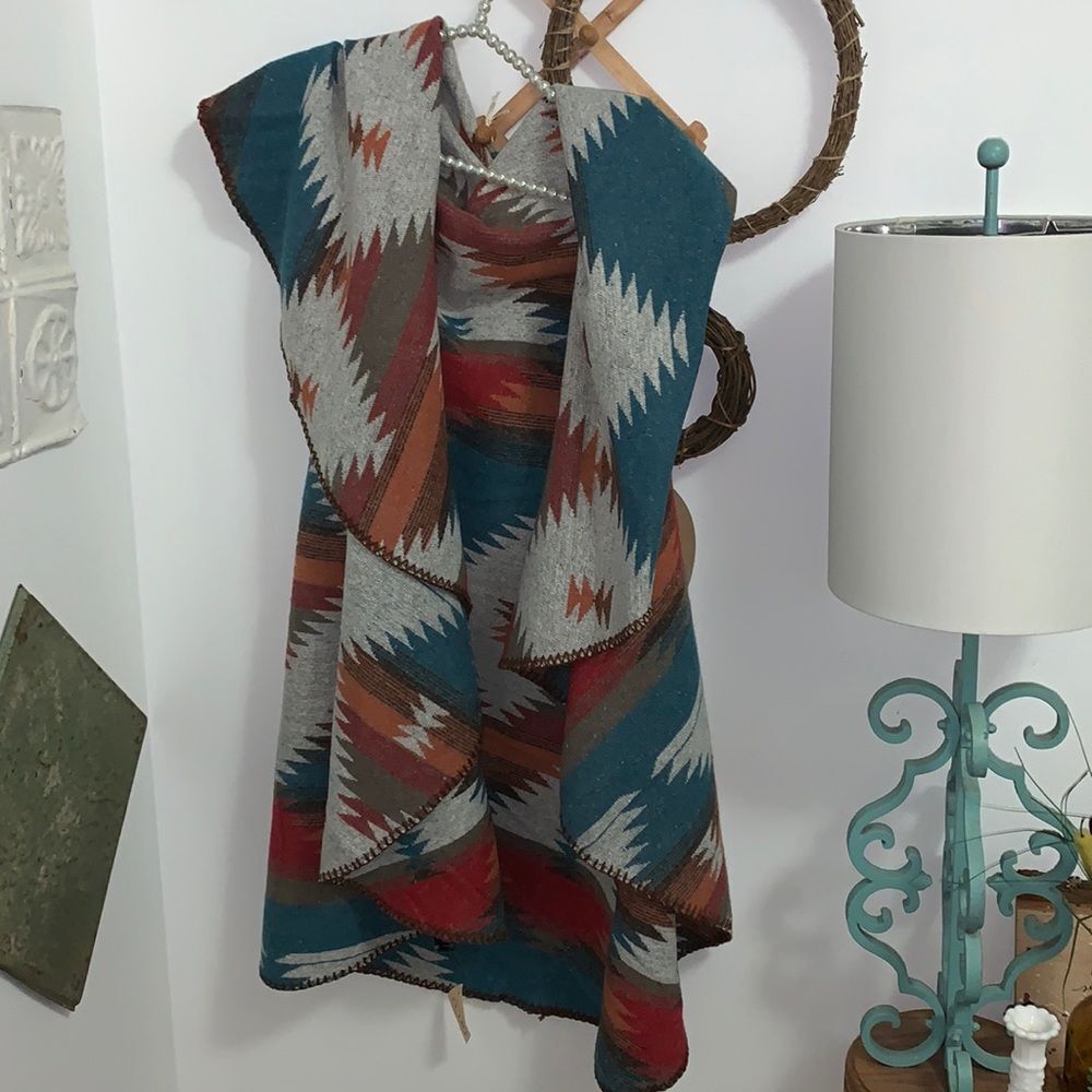L.I.B. New York Aztec nwt vest one size fits all